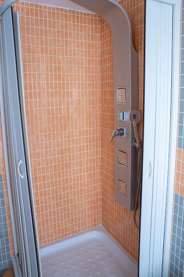 Attic A31 Apartament Rooftop Deluxe Santa Maria Capua Vetere Buitenkant foto