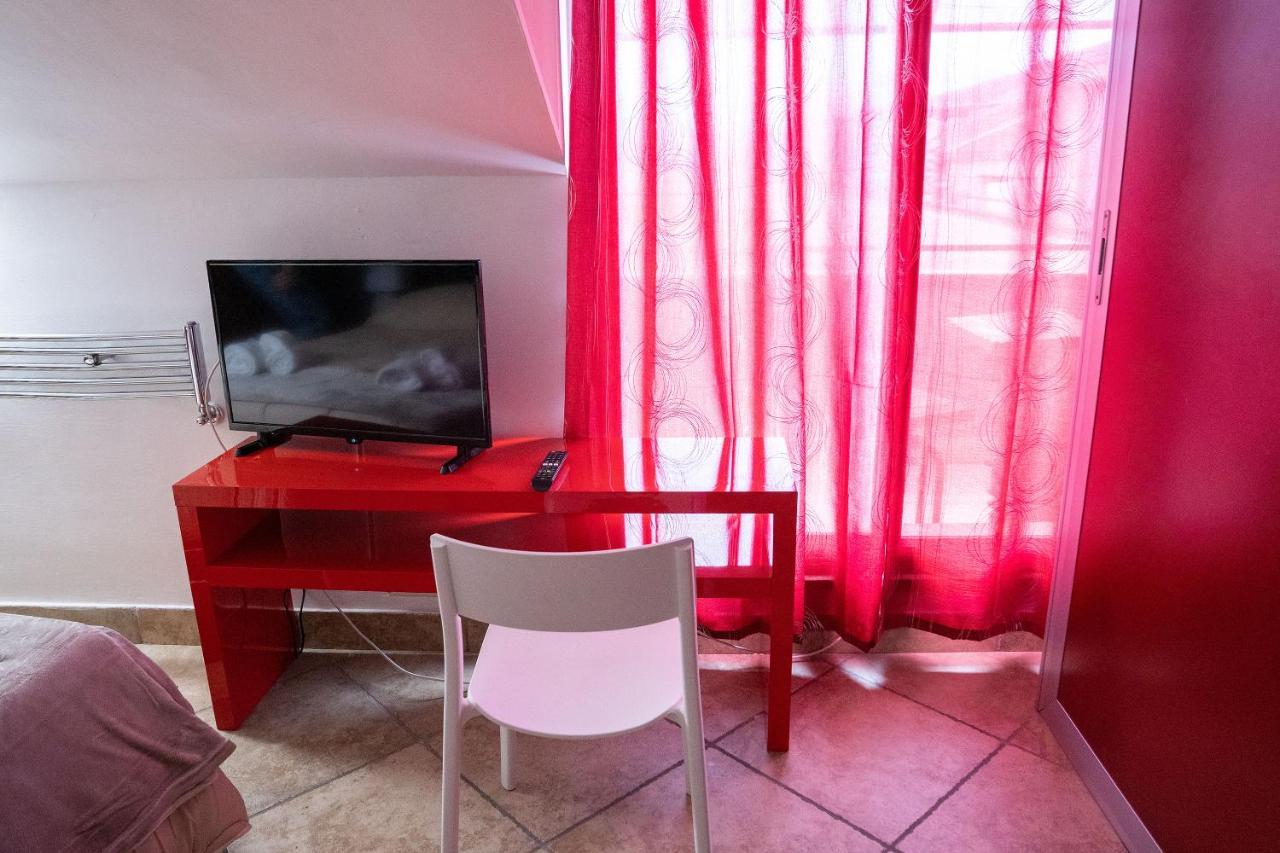 Attic A31 Apartament Rooftop Deluxe Santa Maria Capua Vetere Buitenkant foto